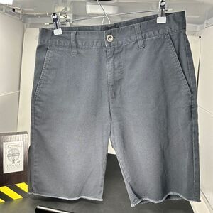 RVCA BLACK MENS “DAY-SHIFT CHINOS” SHORTS